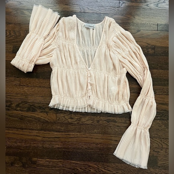 Urban Outfitters Tops - Urban Outfitters Cropped Bell Sleeve Blouse Size Small